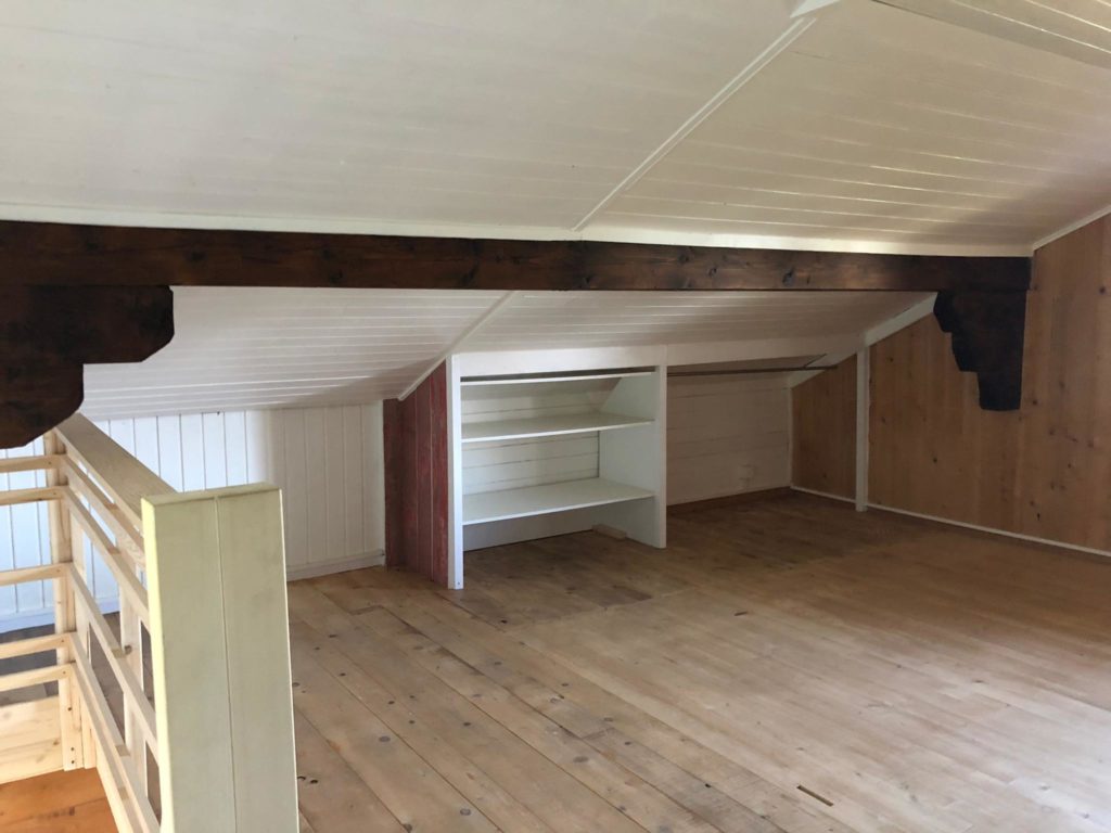 Wie die 3D-Visualisierung das Home Staging und Interior Design für Immobilienmakler revolutioniert 20 Vut des Zimmers vor der Renovierung